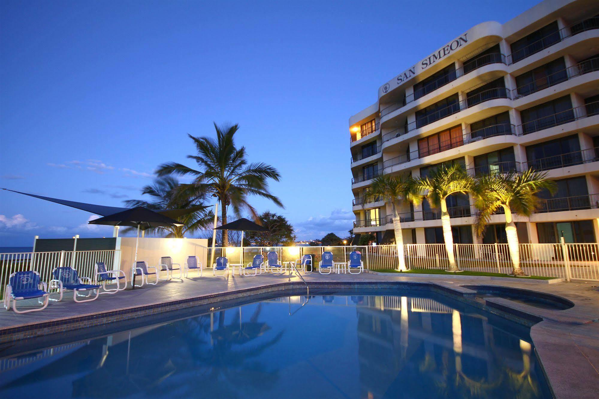 San Simeon Beachfront Apartments Tugun Голд-Кост Екстер'єр фото